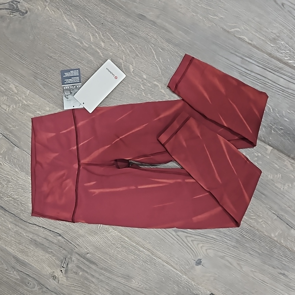 Nwt Lululemon wunder train HR crop 23" fade